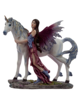 Hada Espíritu del Bosque.  Altura 21,5 cm X 23 cm de ancho