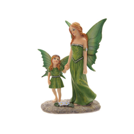 Hada Maternal Verde de Lisa Parker. Altura 22 cm X 15 cm de ancho.
