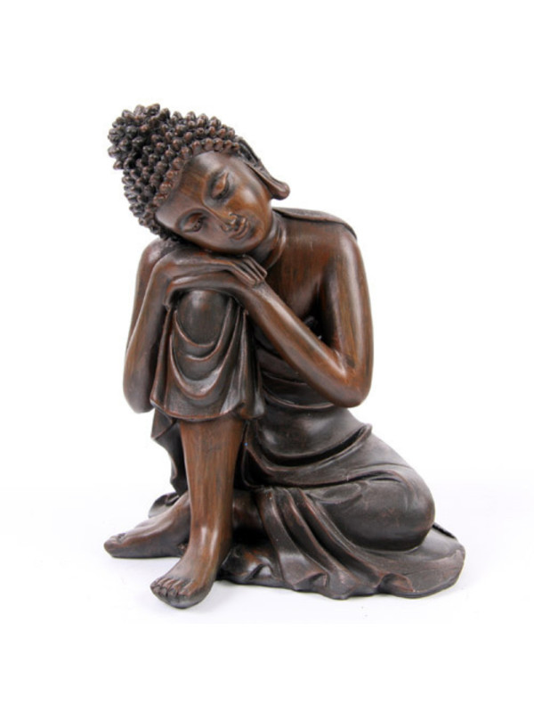 Buda Apoyado en Rodilla, efecto Madera. 14 cm alto x 12 cm ancho