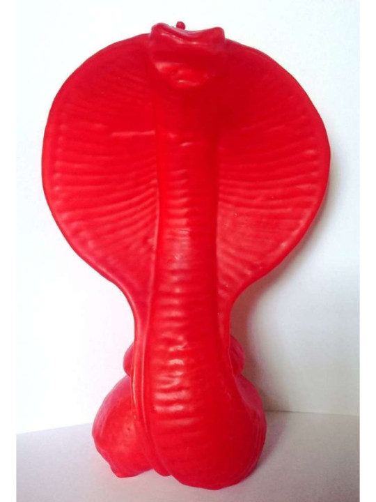 Figura de Cera Artesanal Cobra Roja Grande de 19 x 14 cm.
