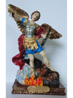 Imagen Artesana en Resina Arcángel Miguel 22 centímetros