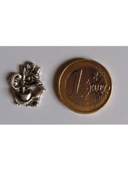 Amuleto Bruja con Caldero