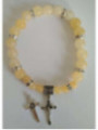 Pulsera Mineral Jaspe Amarillo con Cruz de San Benito, Protección