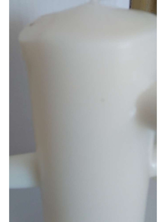 Producto pequeña Tara. Velón 7 Mechas Tumba Trabajos Blanco. Golpe parte superior.