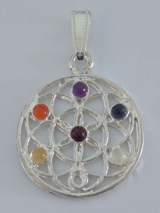 Outlet Amuleto Artesano Metal Plateado Flor de la Vida