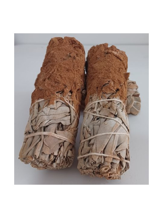 Atadillo de Salvia Blanca con Canela de 11 cm. aprox.