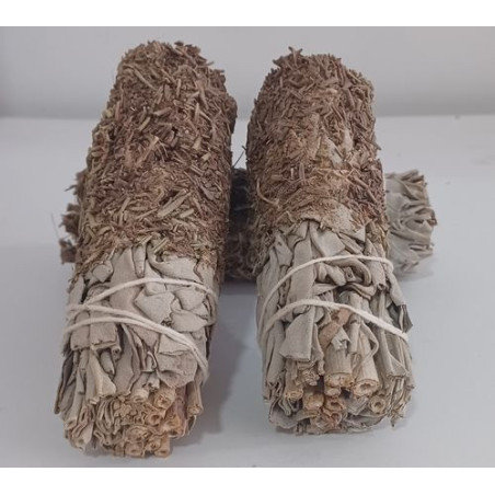 Atadillo de Salvia Blanca con Romero de 11 cm. aprox.