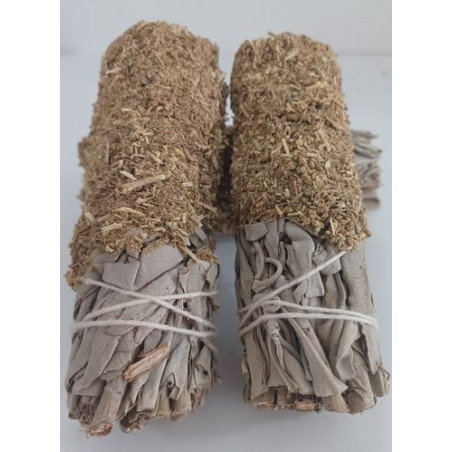 Atadillo de Salvia Blanca con Ruda de 11 cm. aprox.