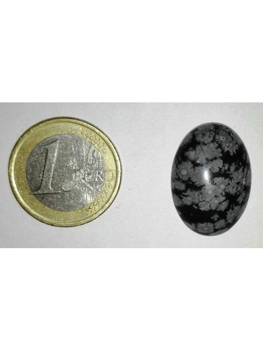 Piedra Natural Oval Obsidiana Nevada