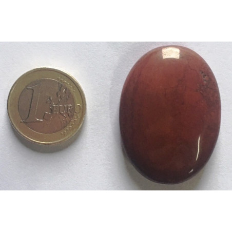 Mineral Oval 3,5 a 4,5 centímetros. Jaspe Rojo