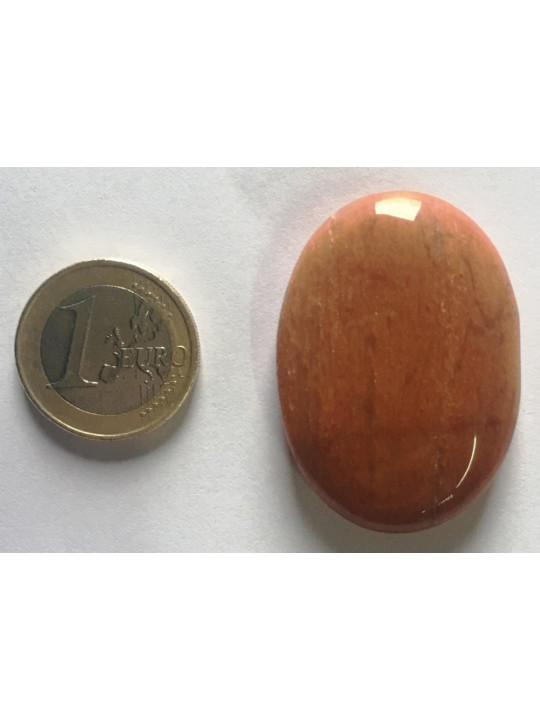 Mineral Oval 3,5 a 4,5 centímetros. Venturina Naranja