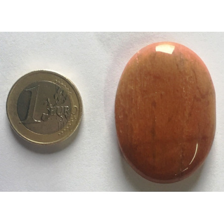 Mineral Oval 3,5 a 4,5 centímetros. Venturina Naranja